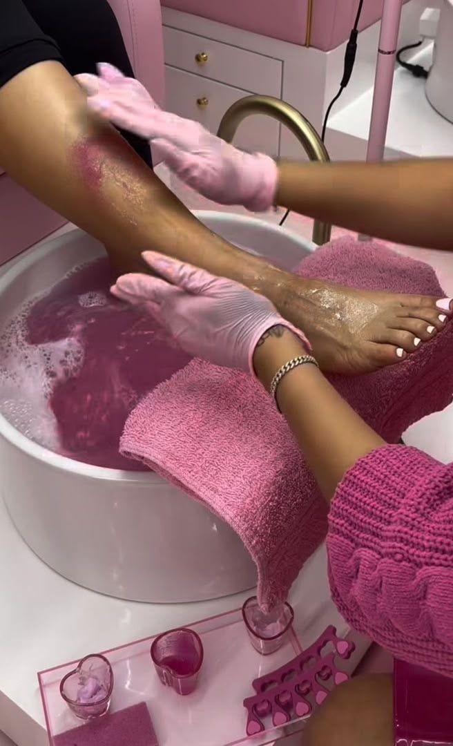 PEDICURE + IN FILL